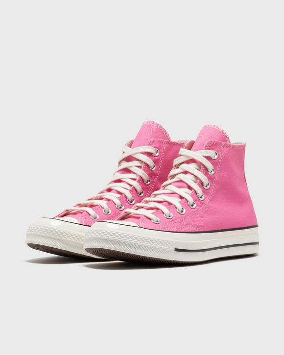 Chuck 70