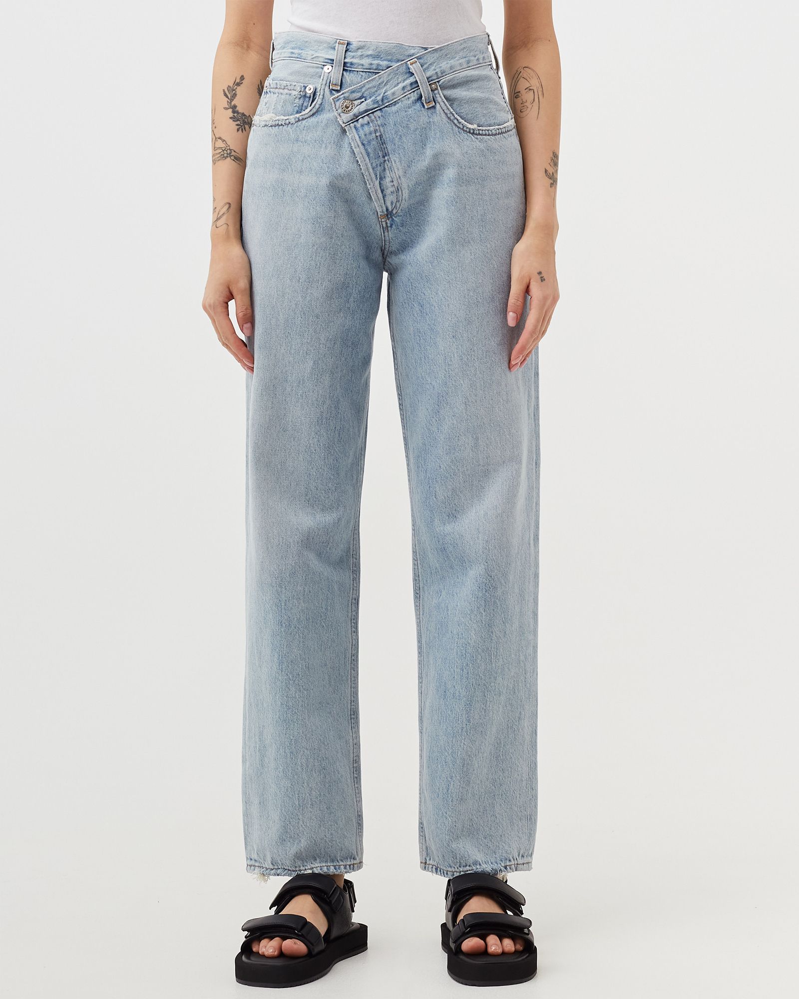 WMNS criss cross jeans