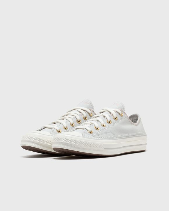 Chuck 70