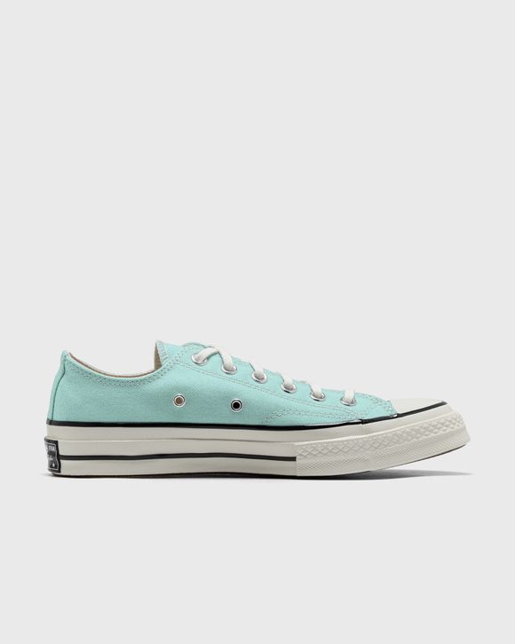 Chuck 70