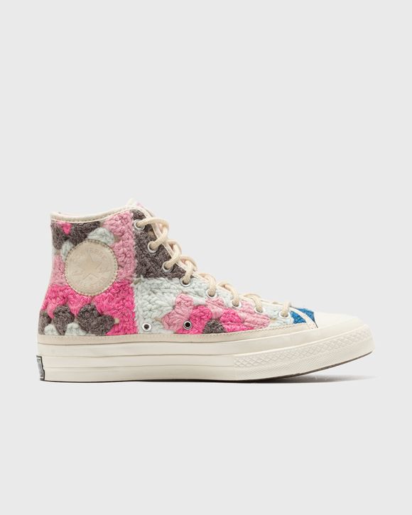 Chuck 70