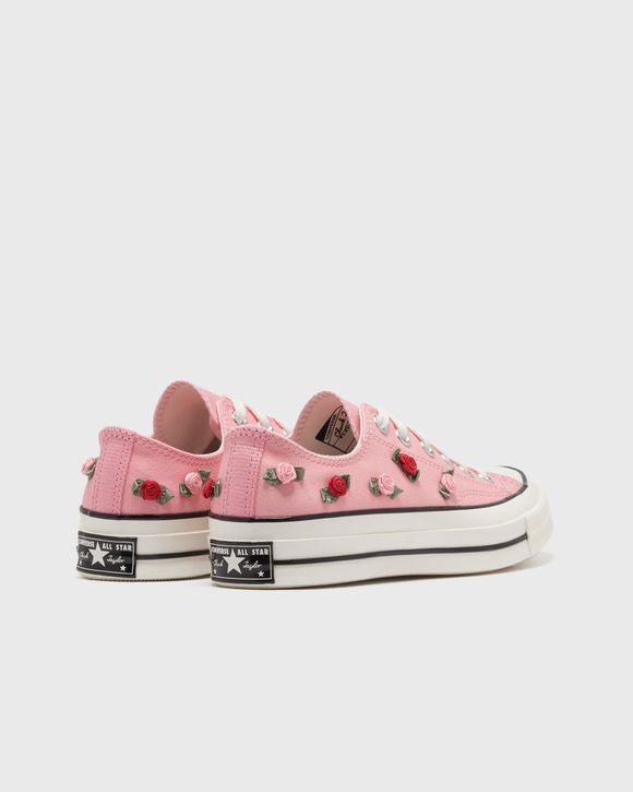 Chuck 70 'Valentine's Day'