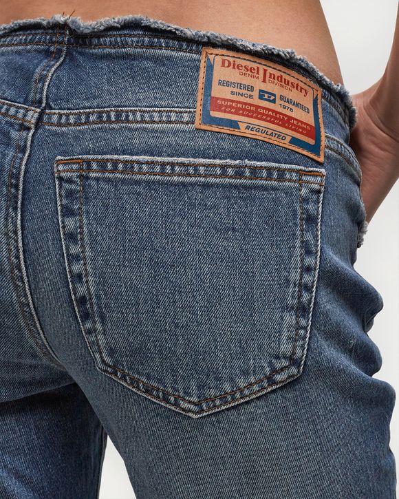 DIESEL 1969 Dエヒ L34 シンス 1969DEBBEYA1100509M73 01 Women's Bootcut Jeans | Medium blue | Diesel 1969 D-Ebbey