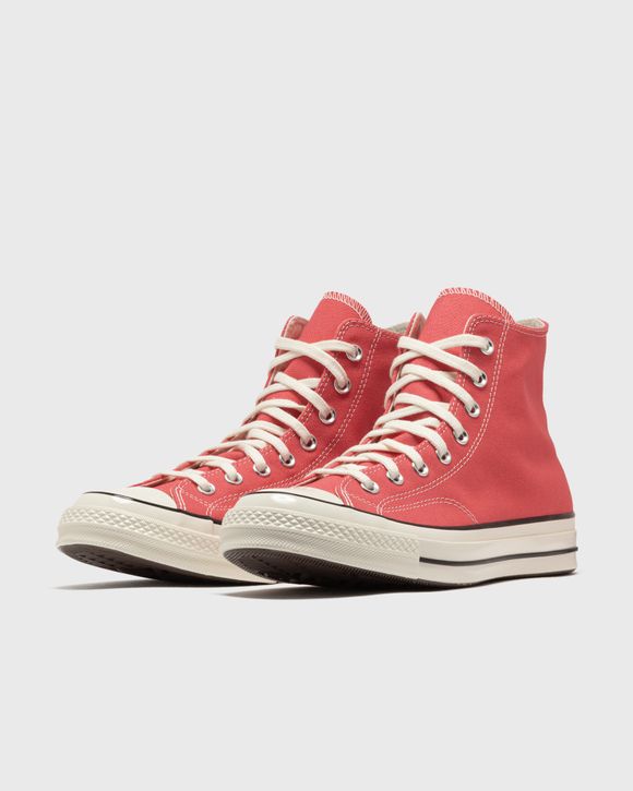 Thumbnail - CHUCK 70