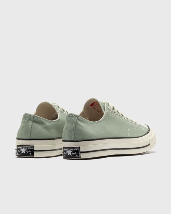 CHUCK 70