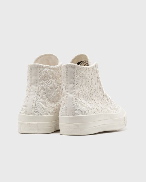 Chuck 70