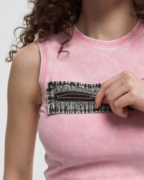 T-ARTED TOP