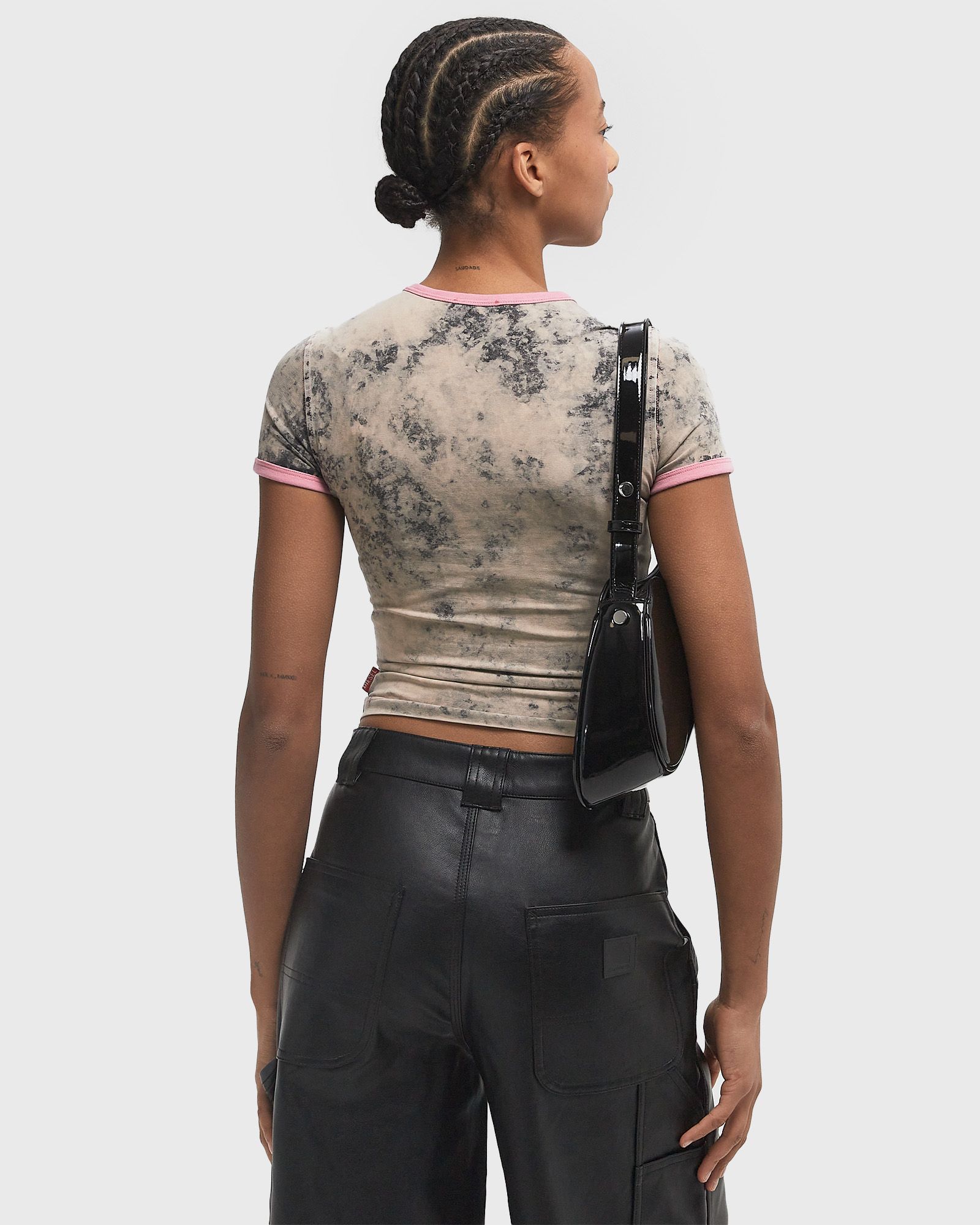 T-UNCUTIES-SHORT-Q1 TOP