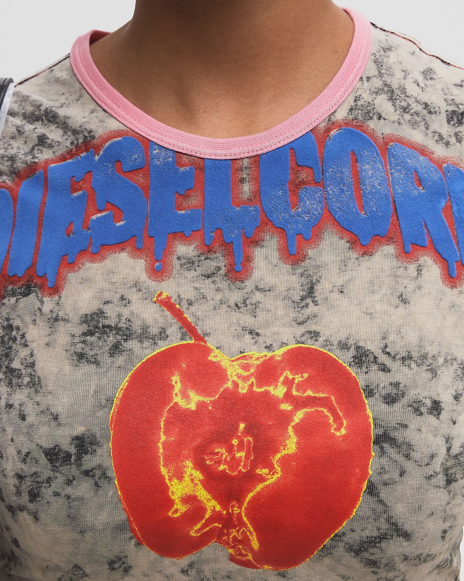 T-UNCUTIES-SHORT-Q1 TOP