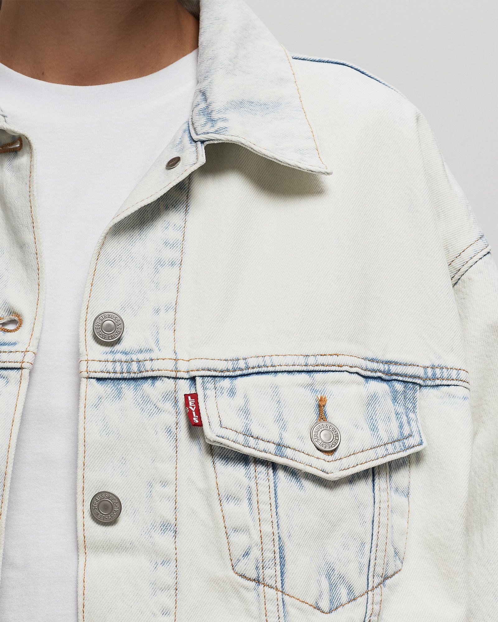 90S TRUCKER LIGHT INDIGO - WORN IN