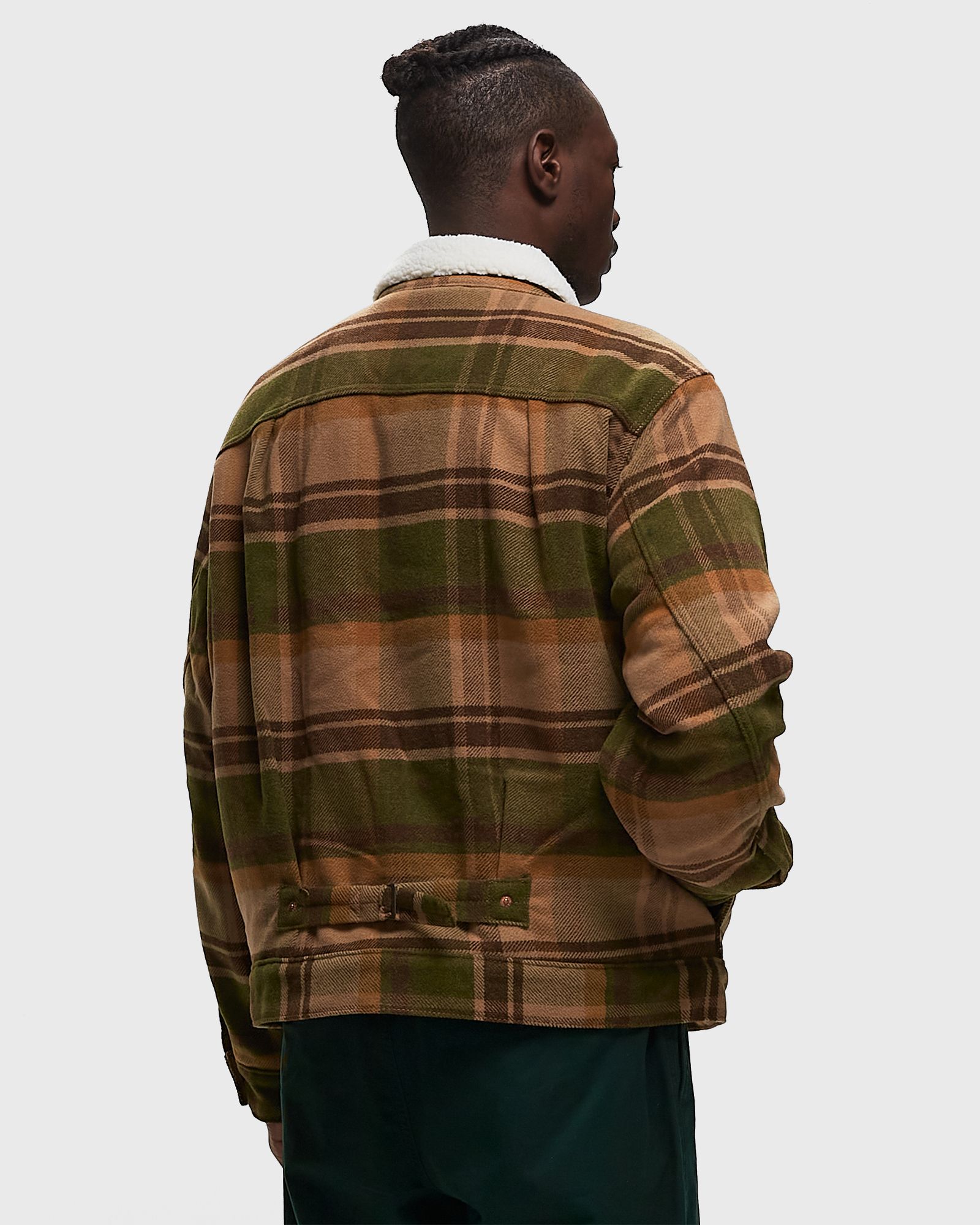 TYPE 1 SHERPA TRUCKER