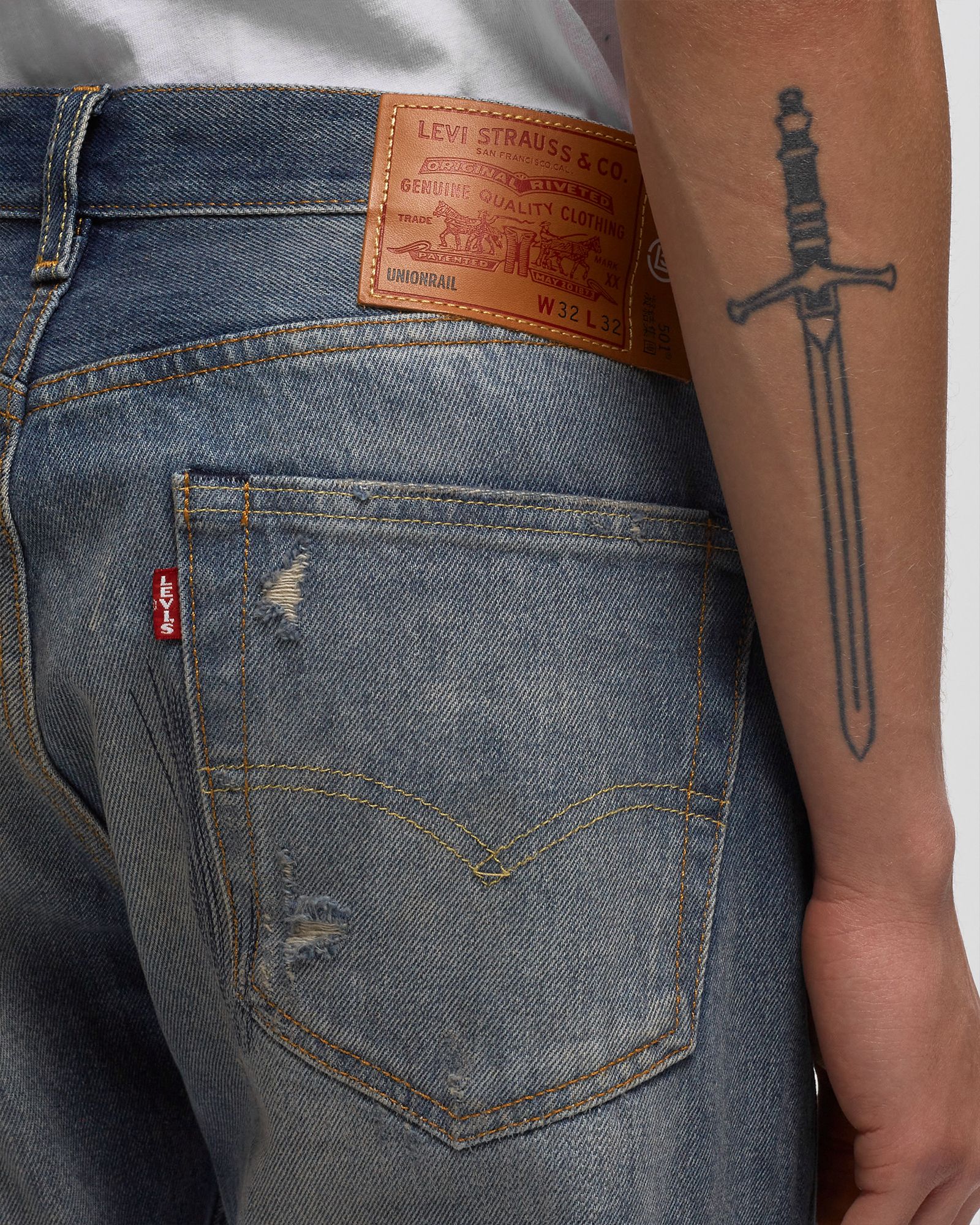LEVIS x CLOT 501 