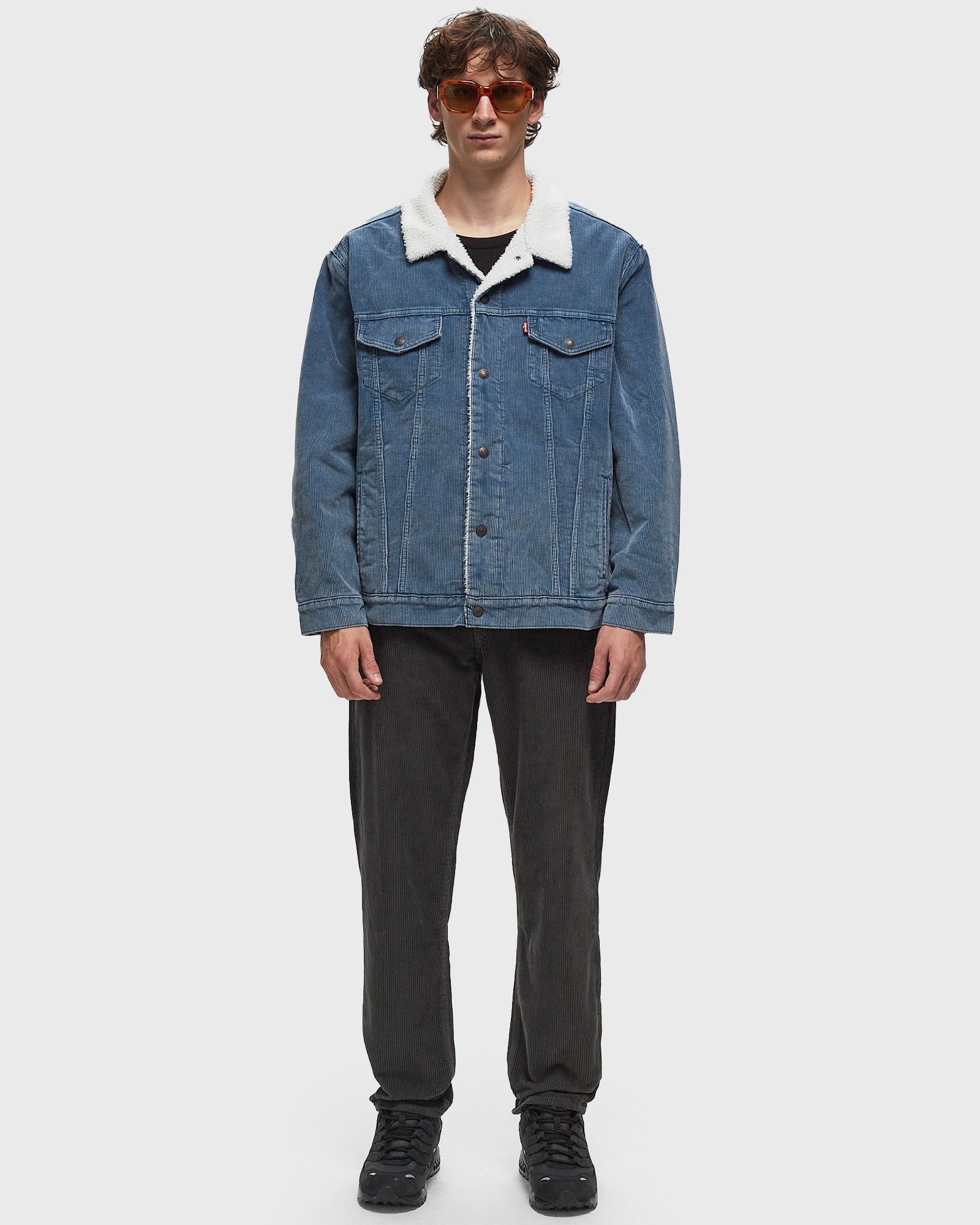 RELAXED FIT SHERPA TRUCKER