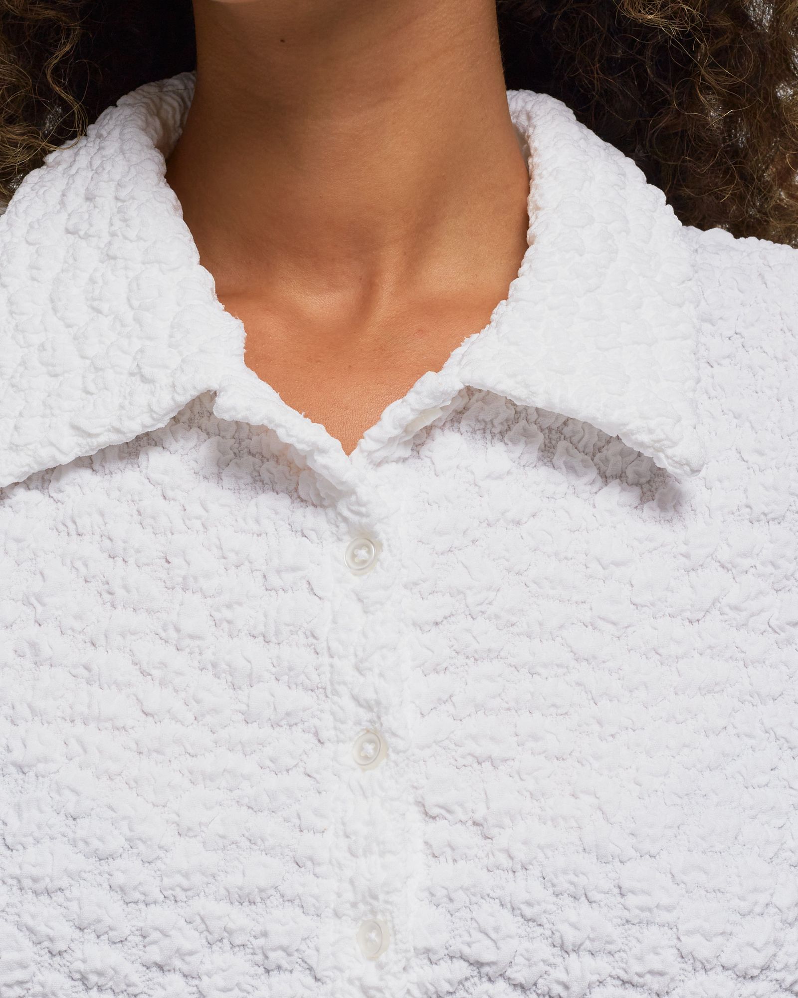 WMNS CLOUD BUTTON UP NEUTRALS