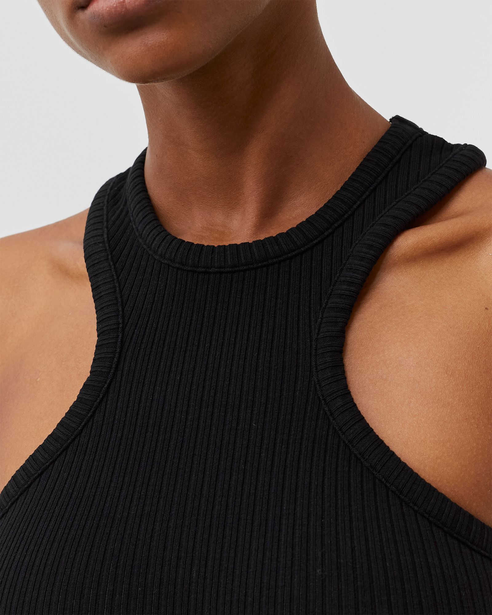 WMNS bea cutaway tank