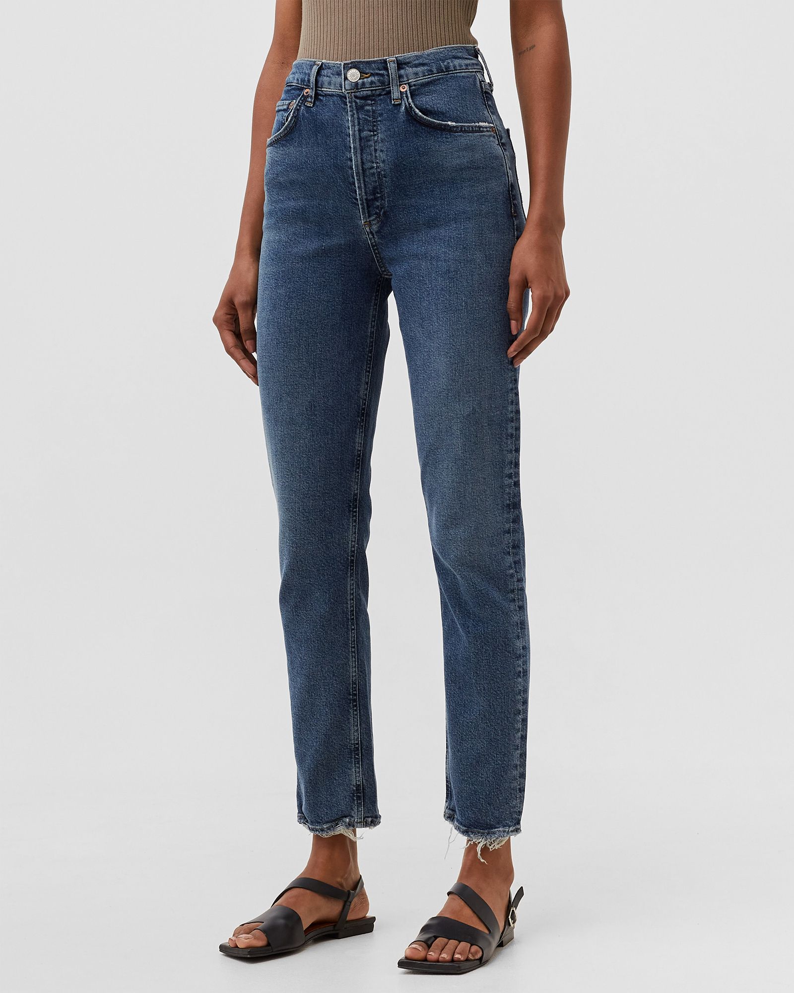 WMNS riley long in cypher