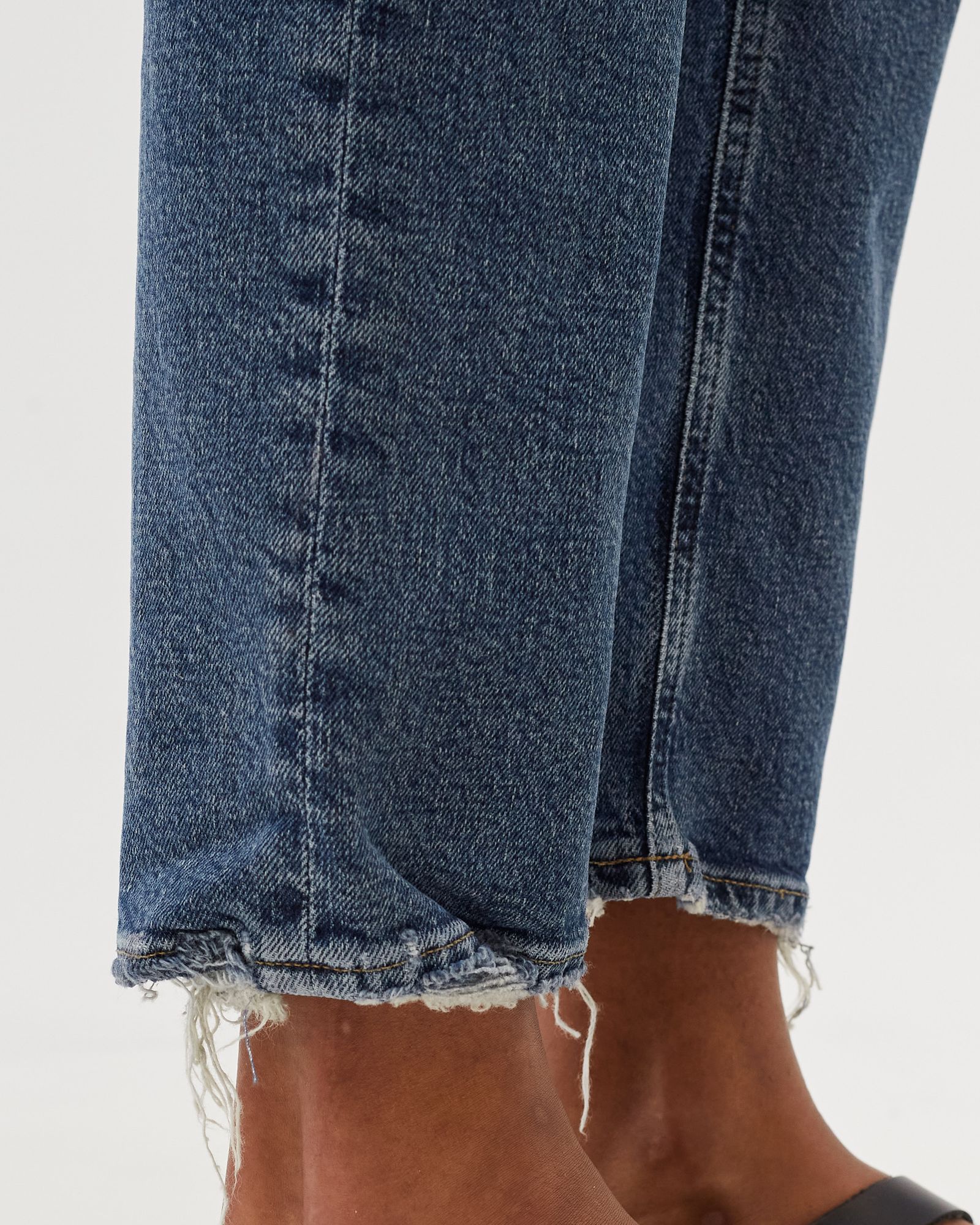 WMNS riley long in cypher