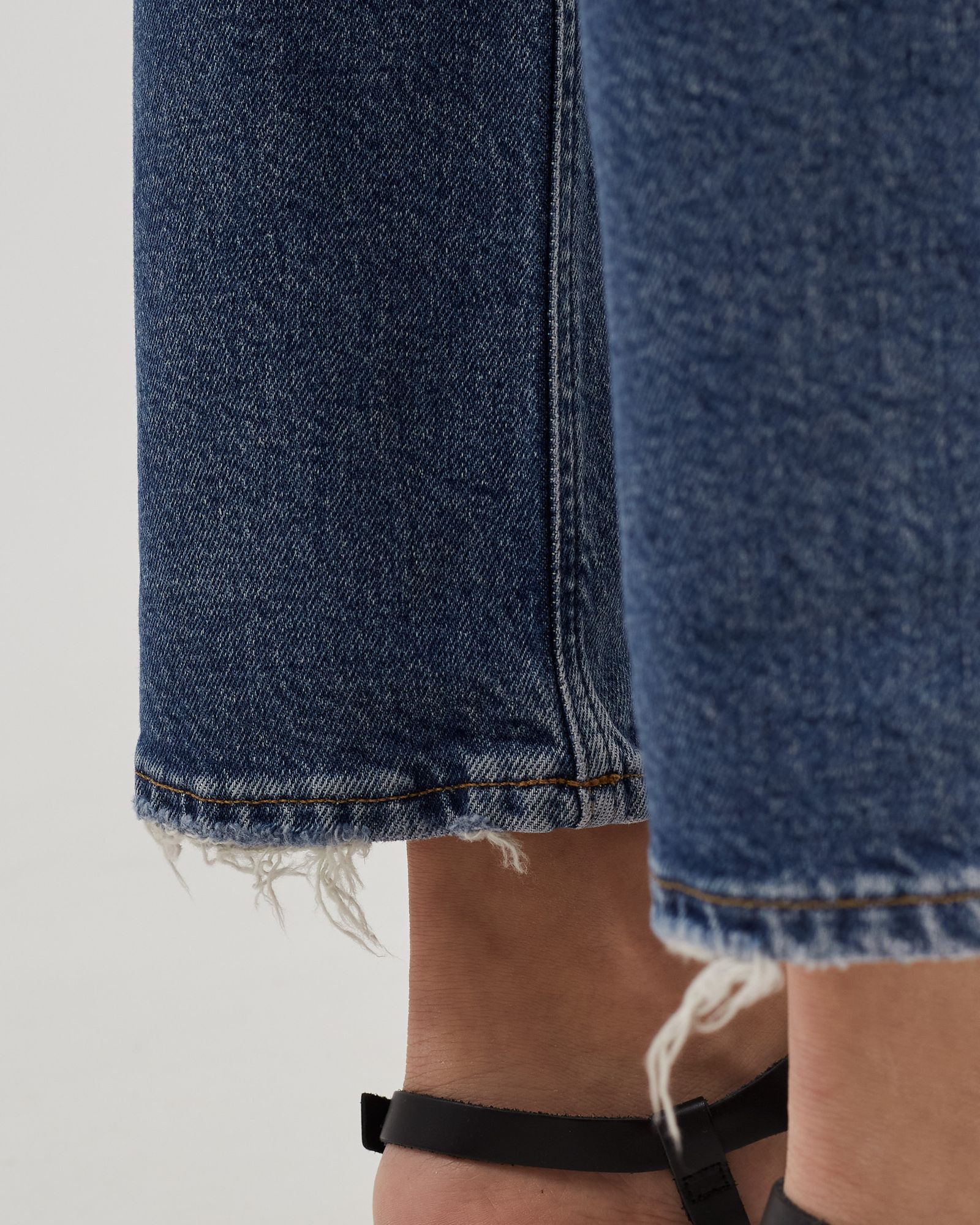 WMNS lyle low rise slim 