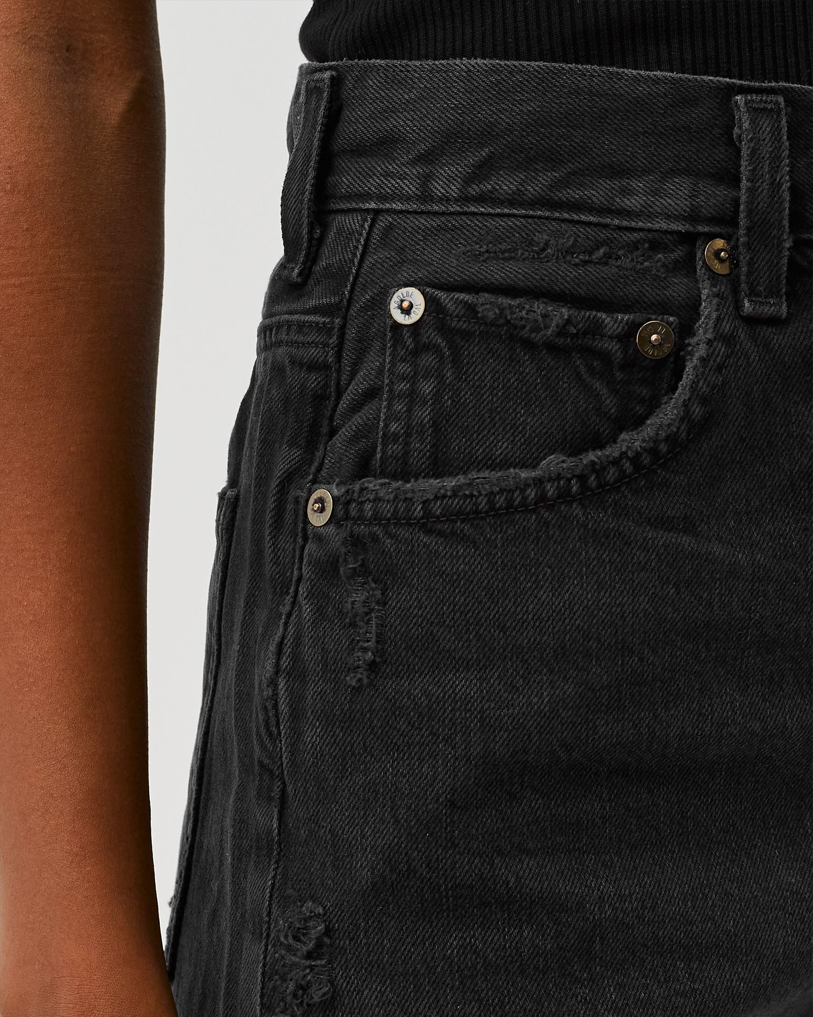 WMNS criss cross short