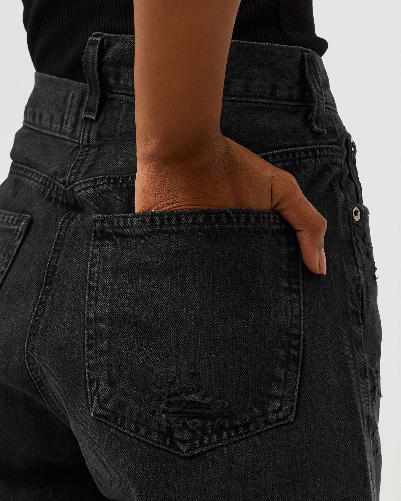 WMNS criss cross short