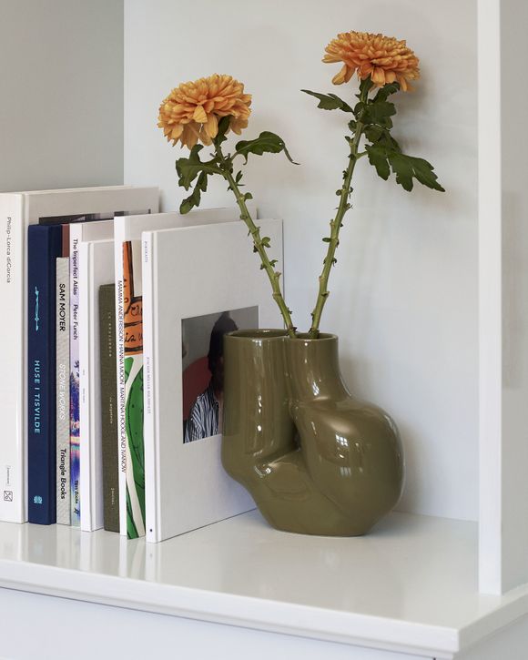 W&S Chubby Vase
