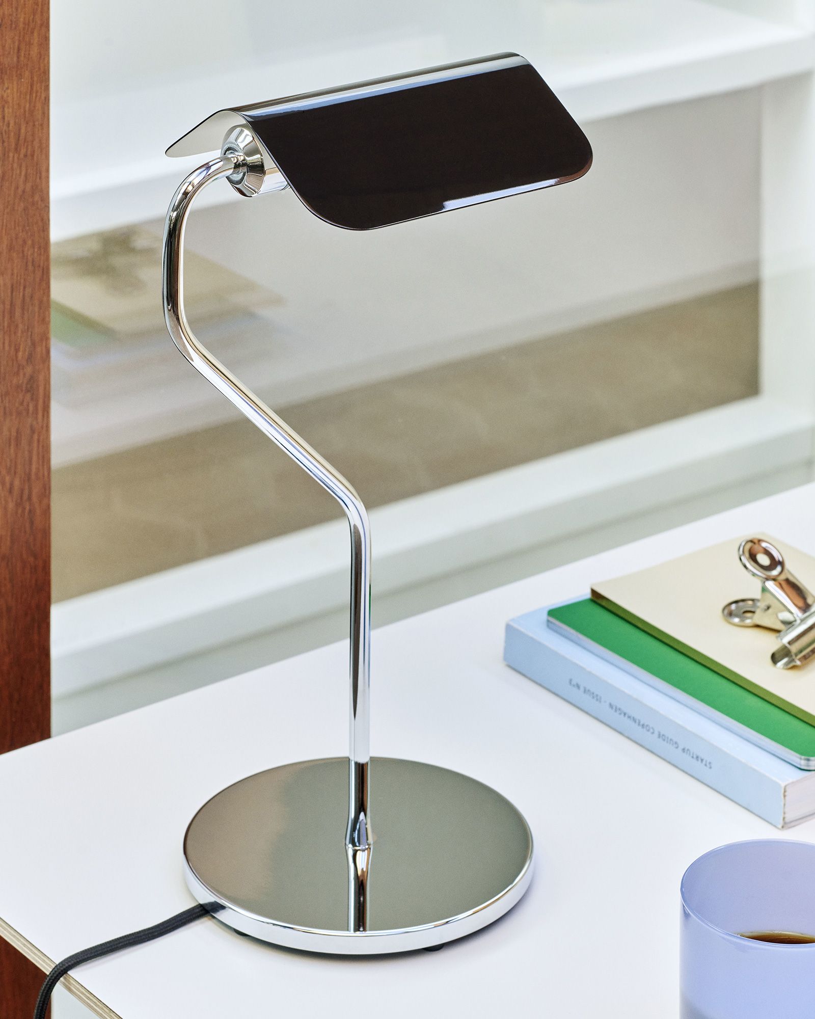 Apex Table Lamp - EU PLUG