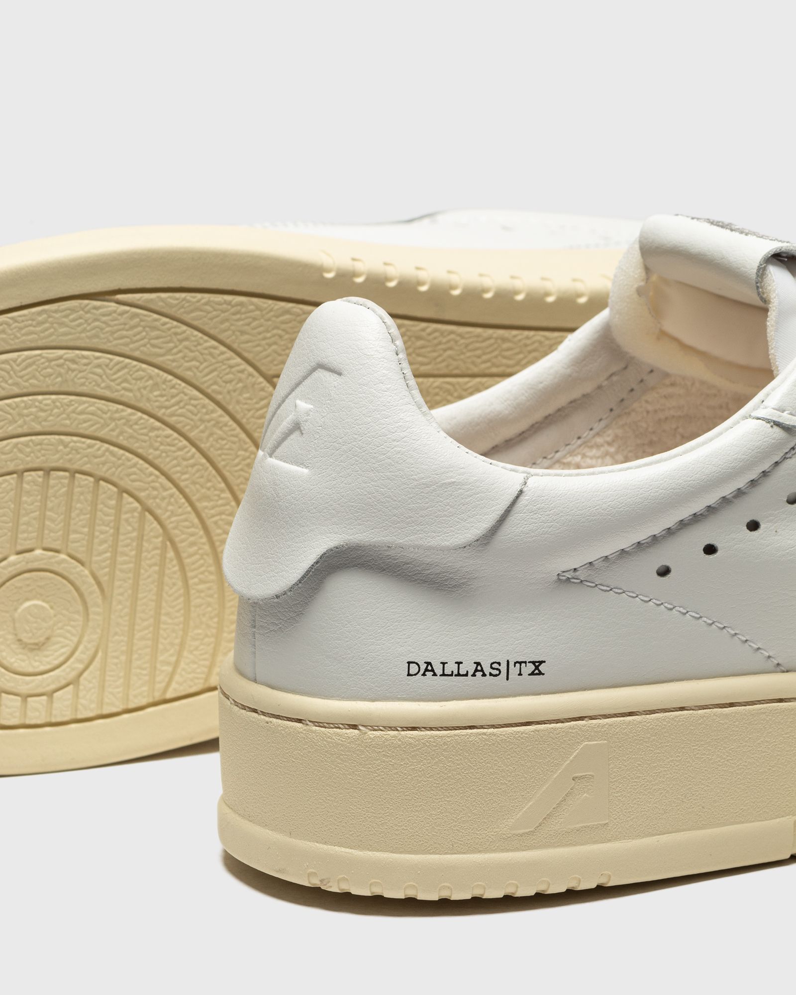 AUTRY DALLAS LOW MAN