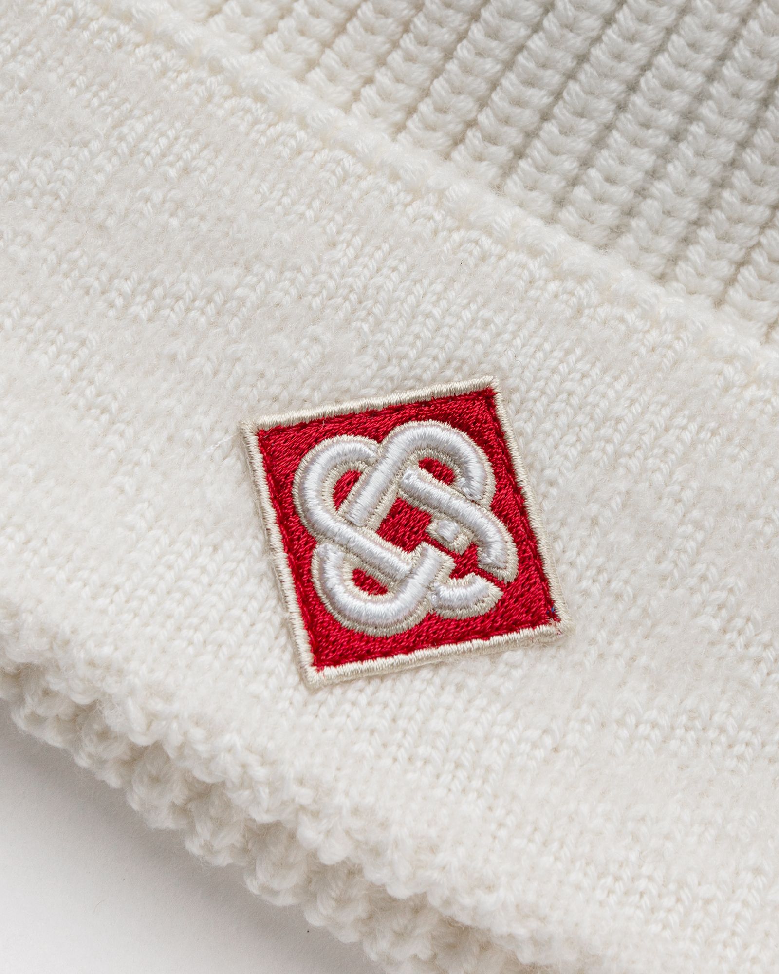 BOUCLE LAUREL BEANIE