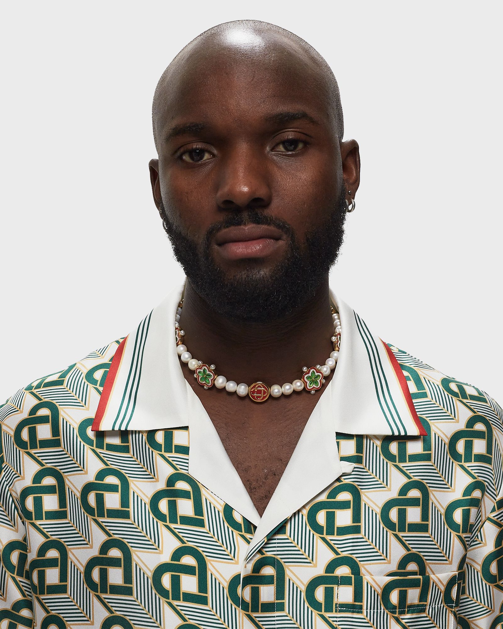 GRADIENT FLOWER SHORT NECKLACE