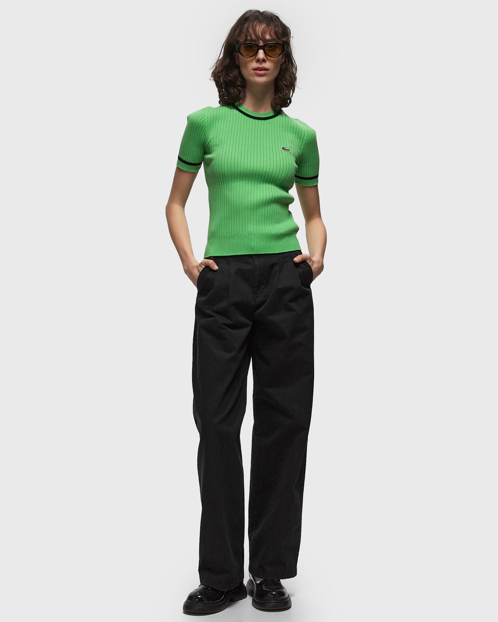 SEAMLESS 3D KNIT RIBBED SWEATER