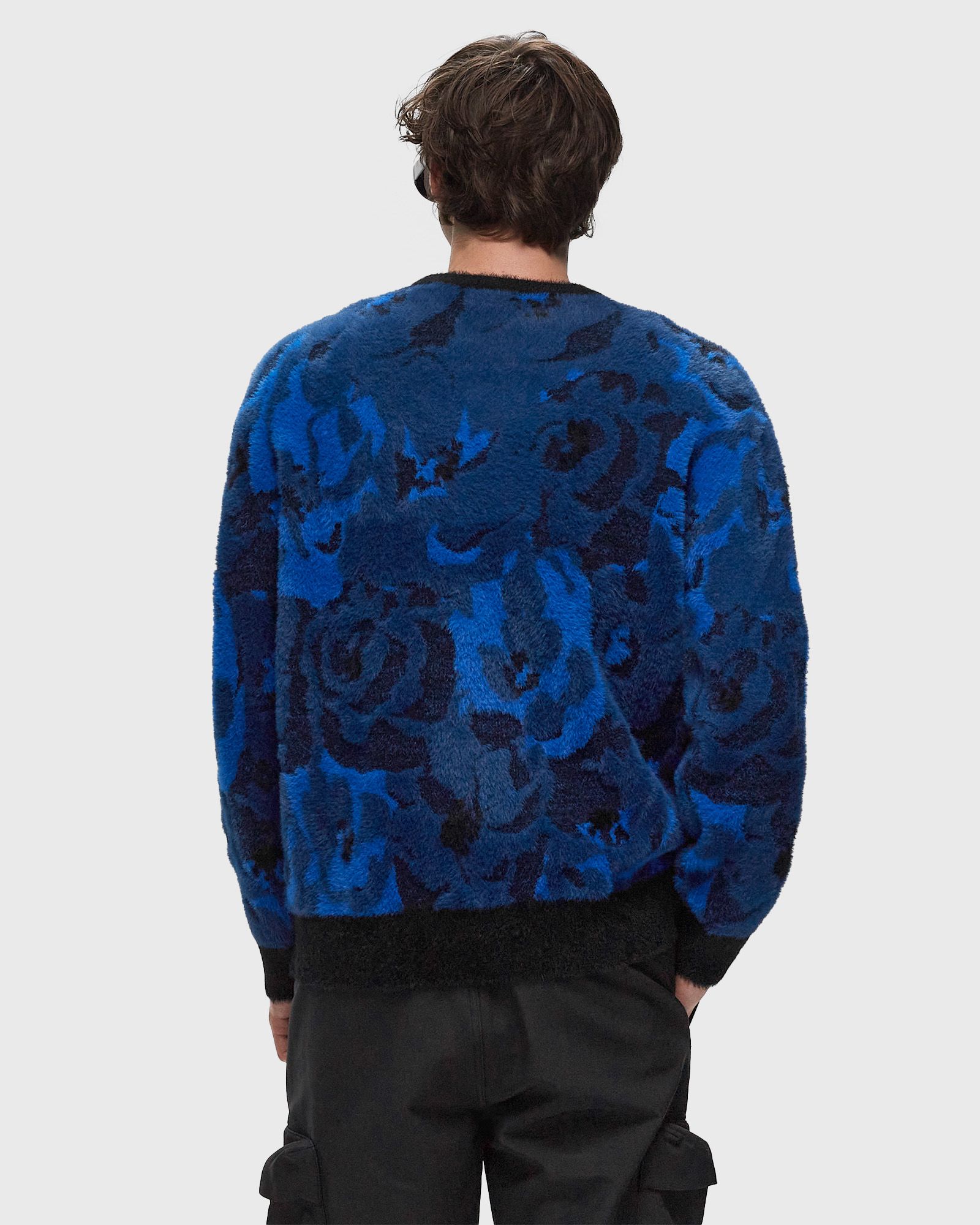 FLORAL MOTIF KNIT SWEATER