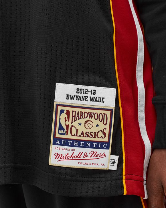 Dwyane Wade Mitchell and Ness 2012-13 Christmas Day Authentic Jersey - – Miami  HEAT Store
