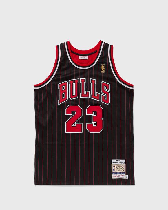 Men's Chicago Bulls Mitchell & Ness Black/Red Hardwood Classics 1996-97 Just  Don Shorts