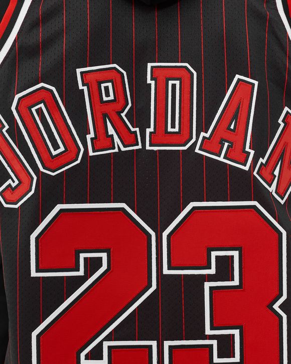 Mitchell & Ness Men's Chicago Bulls Michael Jordan Authentic Jersey - Black