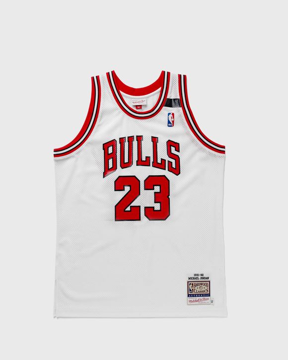Mitchell & Ness Men's 1991 Chicago Bulls Michael Jordan #23 Hardwood Classics Authentic Jersey, XL, Red