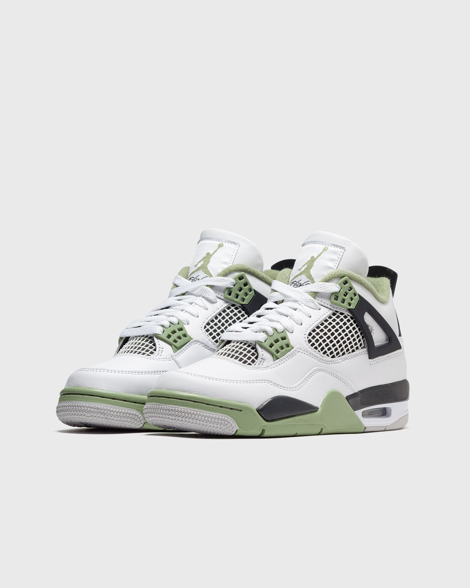 WMNS Air Jordan 4 Retro "Seafoam"