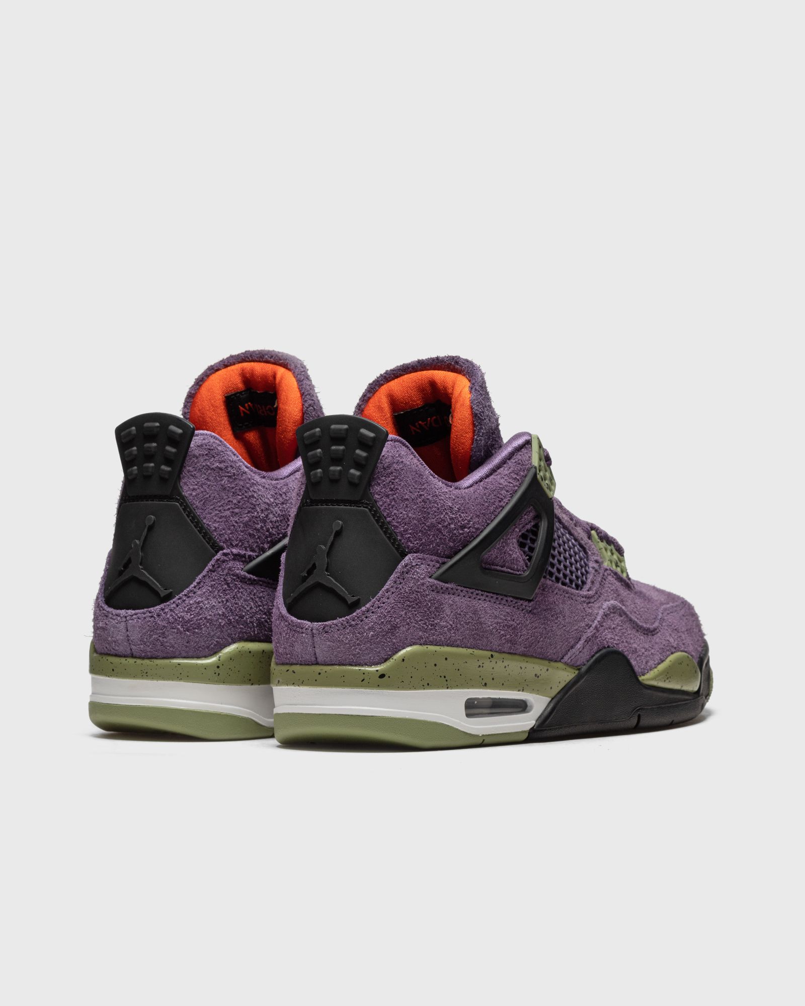 WMNS Air Jordan 4 Retro "Canyon Purple"