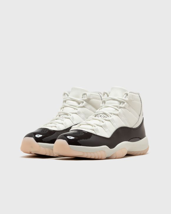 Jordan retro hot sale 11 beige