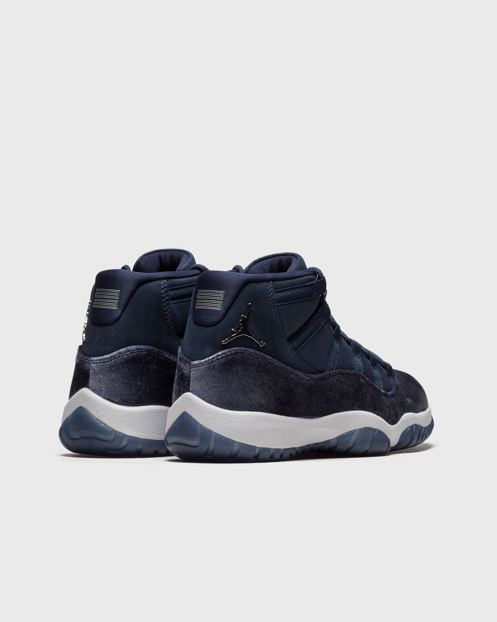WMNS Air Jordan 11 Retro 'Midnight Navy'