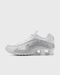 WMNS Shox R4