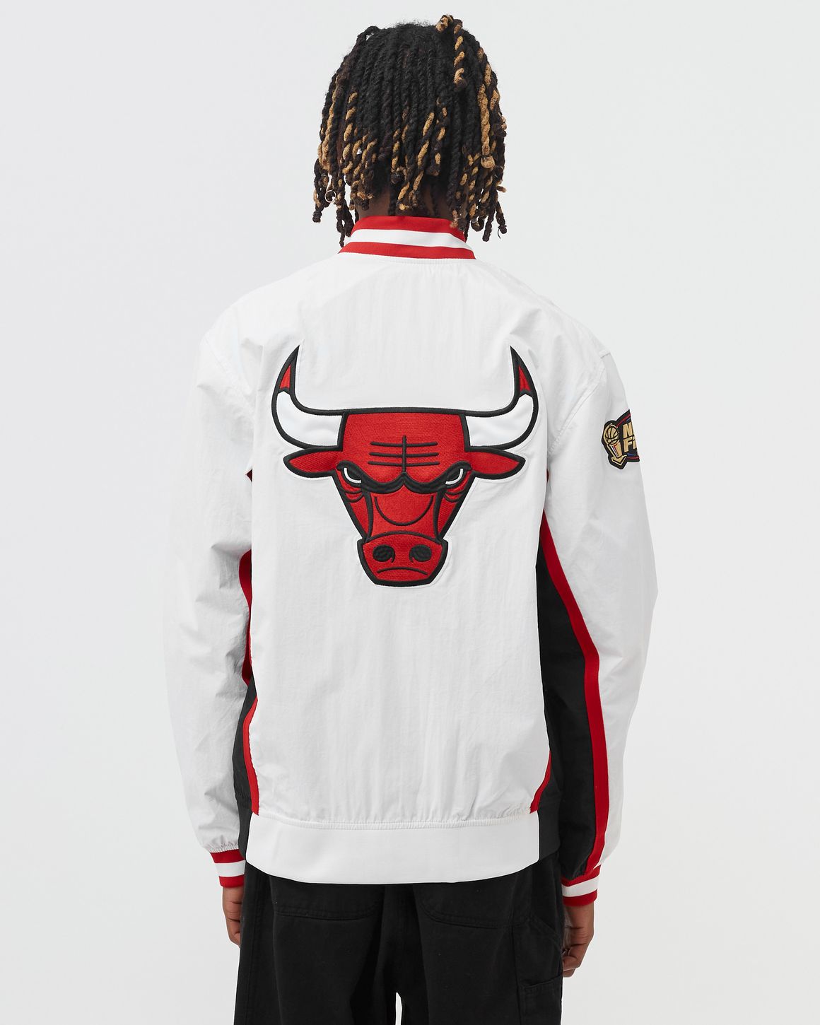 Mitchell Ness NBA AUTHENTIC WARM UP FINALS JACKET CHICAGO BULLS 1997 98 White BSTN Store