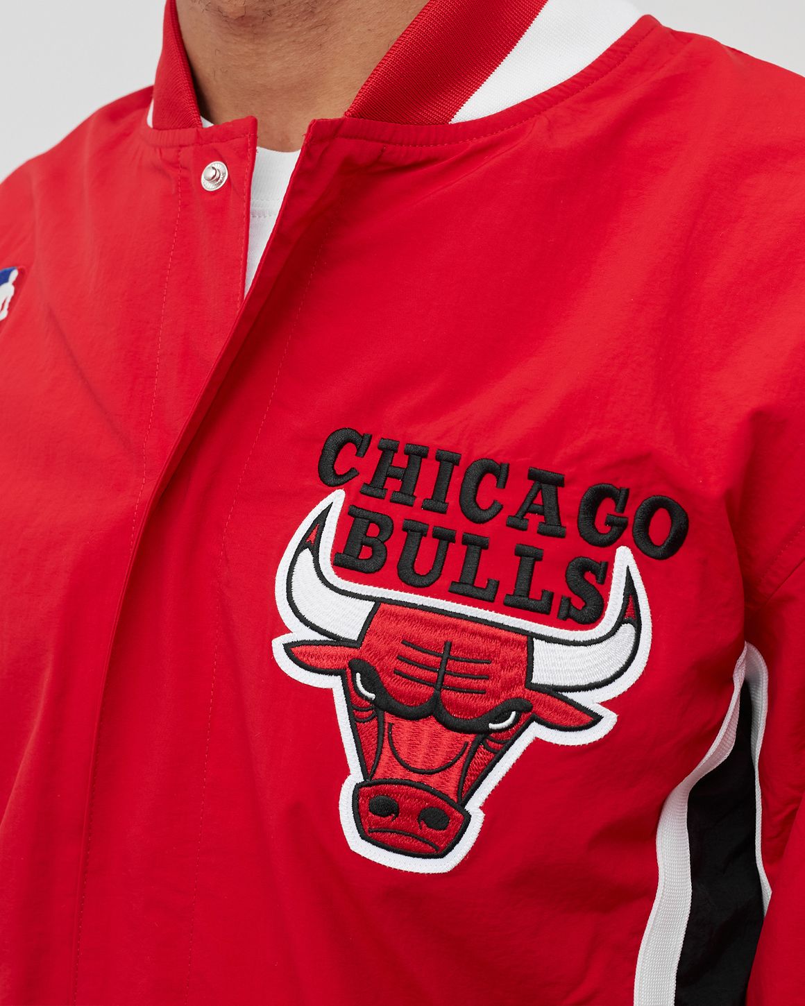 Mitchell Ness NBA Authentic Warm Up Jacket Chicago Bulls 1996 97 Red BSTN Store