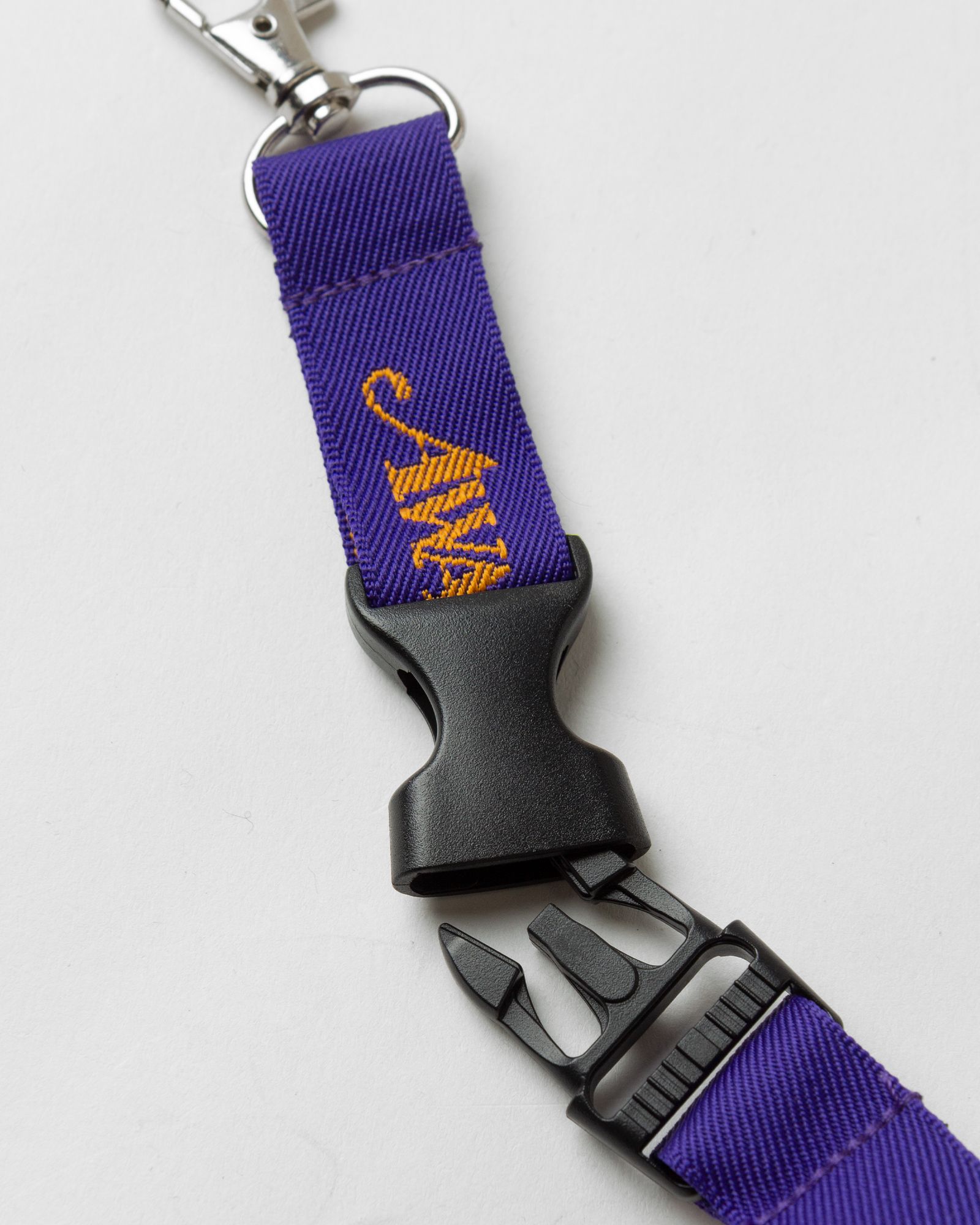 CLASSIC LOGO LANYARD KEYCHAIN