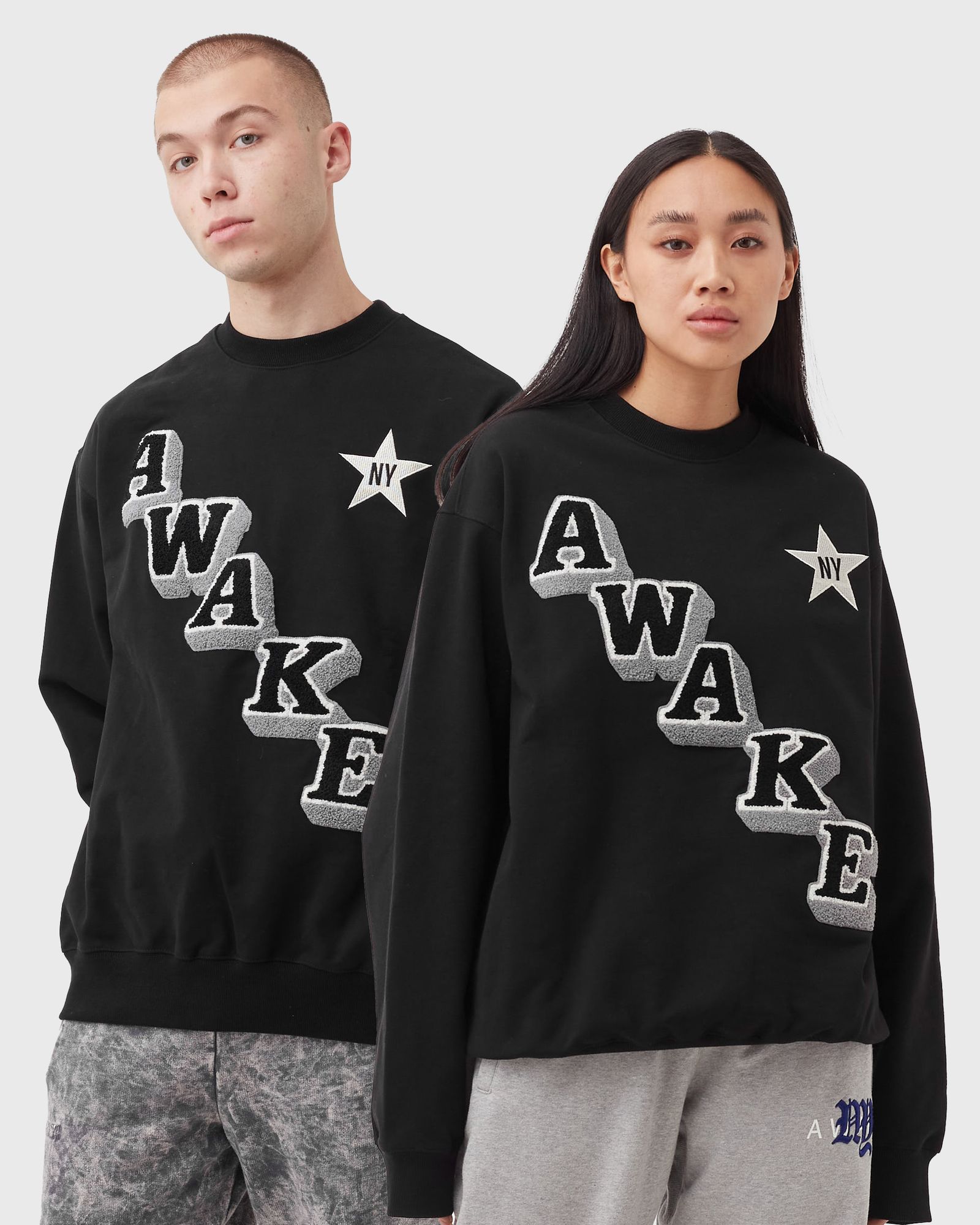 STACKED LOGO CREWNECK SWEATSHIRT