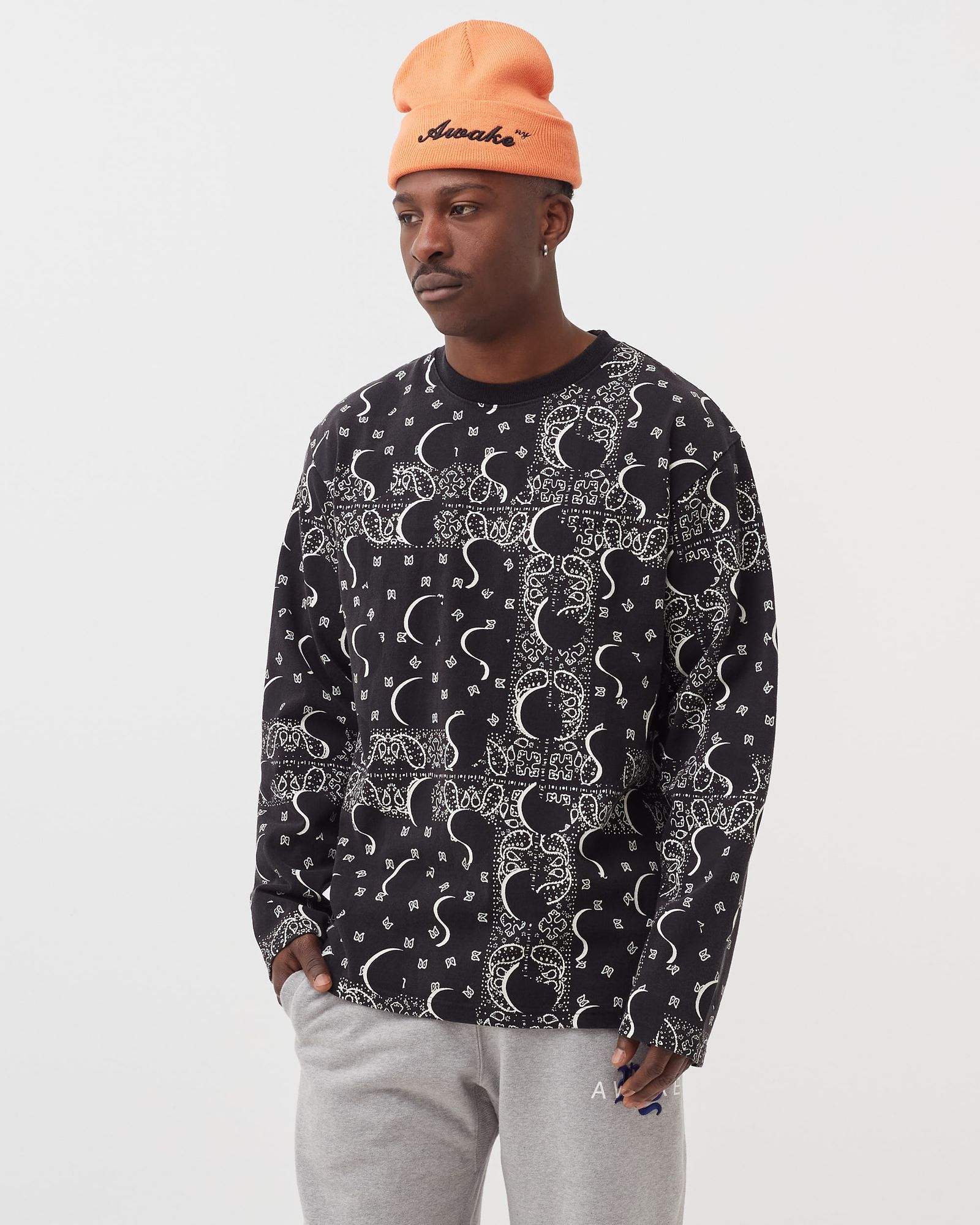 BIG PAISLEY LONGSLEEVE