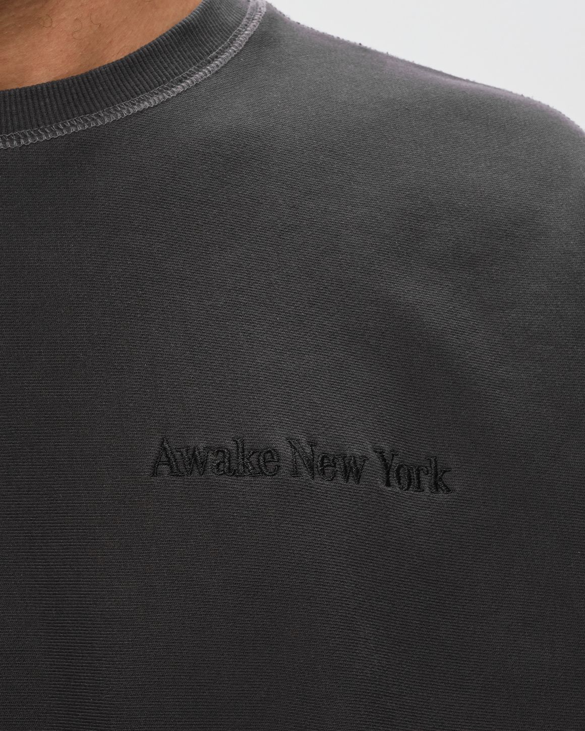 ★関税込★AWAKE NY★PIGMENT DYED EMBROIDERED CREWNECK Awake PIGMENT DYED EMBROIDERED CREWNECK SWEATSHIRT Black