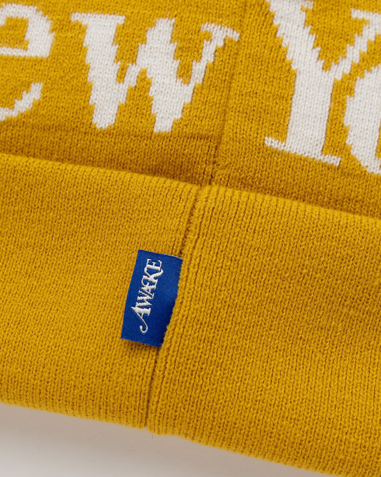 SERIF LOGO BEANIE
