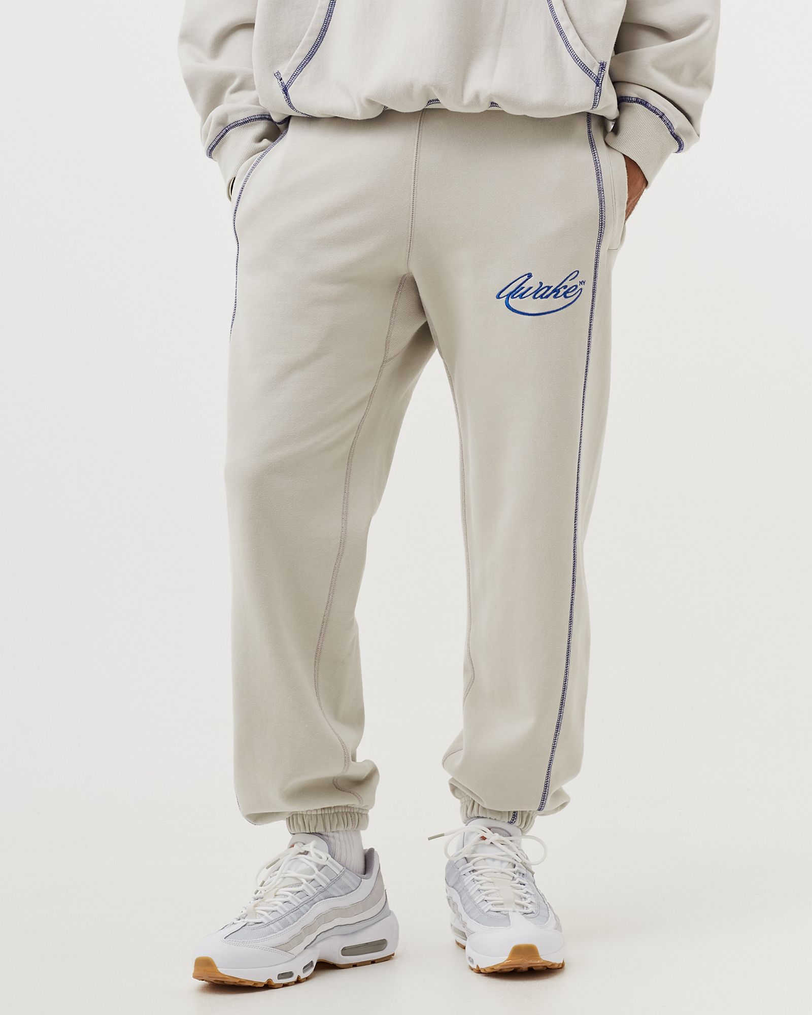 Contrast Stitch Script Logo Sweatpant