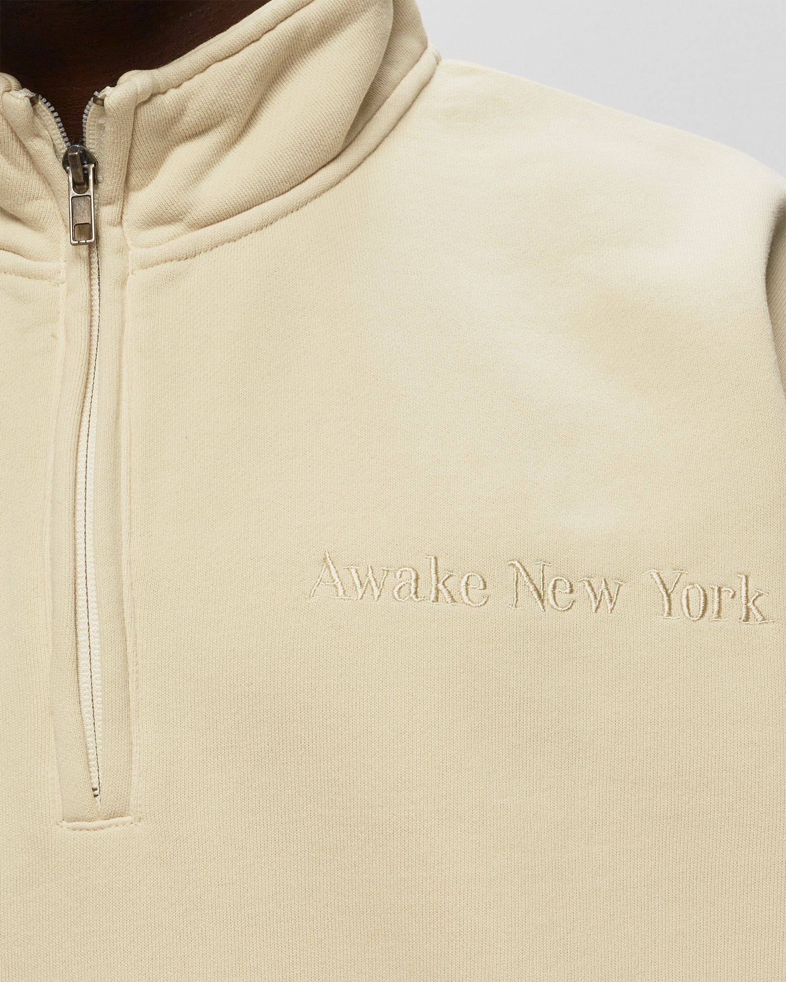 EMBROIDERED LOGO QUARTER ZIP SWEATSHIRT