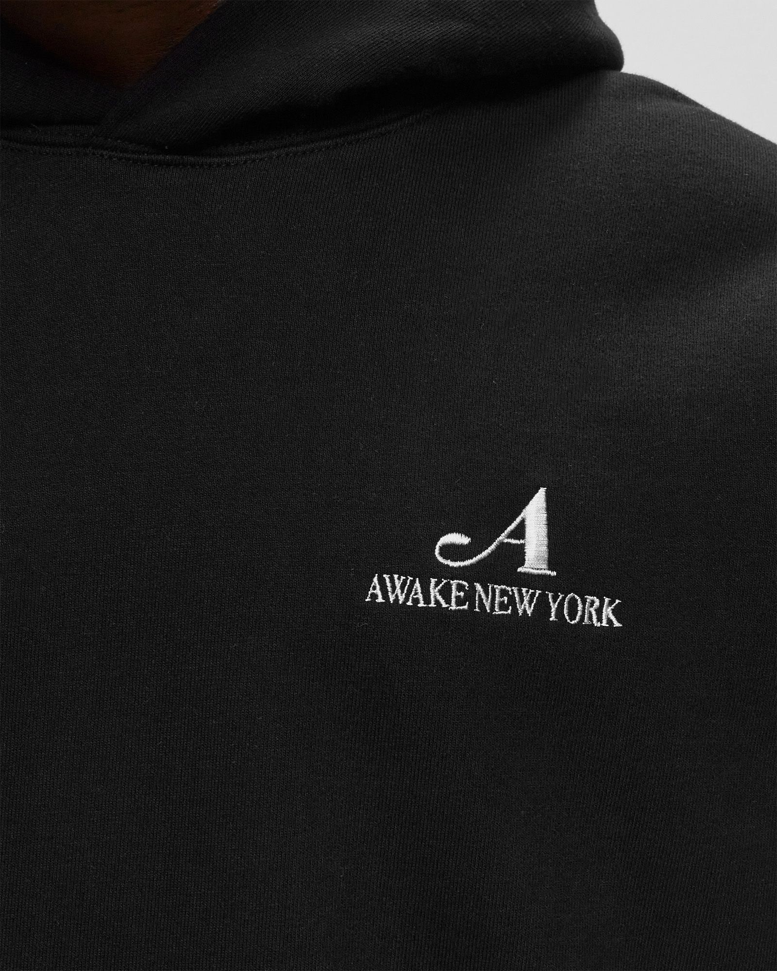 EMBROIDERED LOGO HOODIE